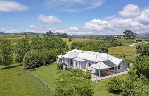 Raglan Apartment | Hame-With Homestead