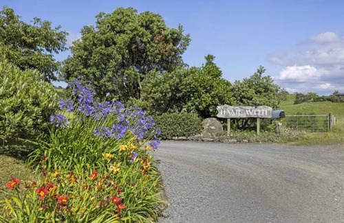 Raglan Apartment | Hame-With Homestead