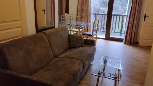 Orelle Apartment | Inviting Hameau 4 - Relaxing Spa & Pool Apartment for Families