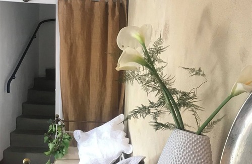Sene Cottage | Experience Hameau de Pêcheurs: Your Authentic Seaside Retreat