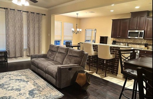 Lewisville House | Hamilton Home in Lewisville