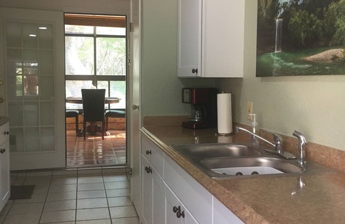Bee Caves West Apartment | Guest Rated 10/10: Hamilton Pool Road Guest House Awaits