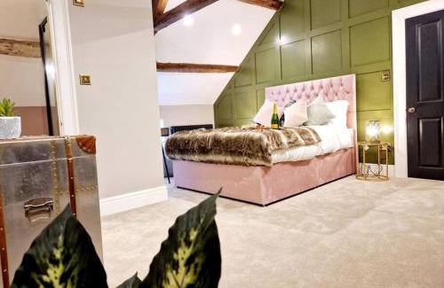 Knott End-on-Sea Apartment | Pet-Friendly Retreat at Hamilton-The Cruck Luxury Let