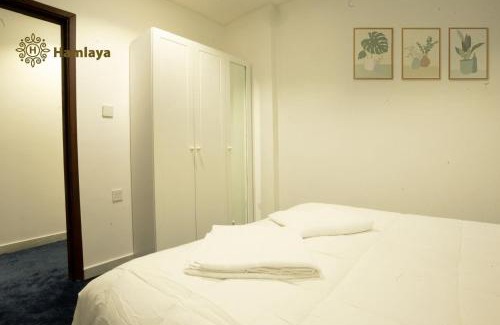 Kuwait Apartment | Exceptional Hamlaya Apartments: Family-Friendly Retreat