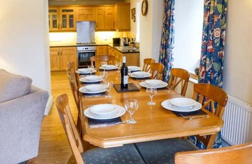 Low Newton House | Pet-Friendly Retreat at Hammerhole, Cunsey & Graythwaite