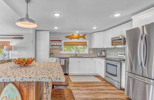 Little Torch Key House | Relax at Hammock Bay with Ocean Views and Spa Amenities