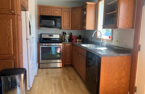 Hammondsport Apartment | Discover Hammondsport's Vibrant Walkable Village Retreat