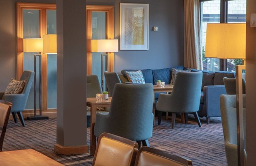Lychpit Hotel | Relaxing Hampshire Court Hotel & Spa with Pool and Restaurant