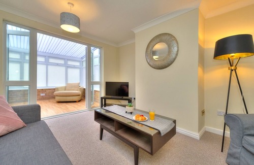 Stevenage House | Discover Hampson House Stevenage with Family-Friendly Amenities