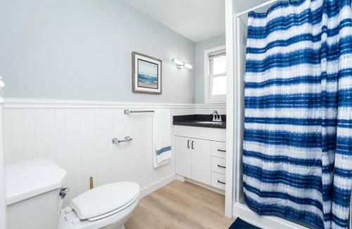 Hampton Apartment | Beachfront Family Retreat at Hampton Beach Seaside Villa