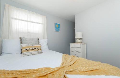 Hampton Apartment | Beachfront Family Retreat at Hampton Beach Seaside Villa