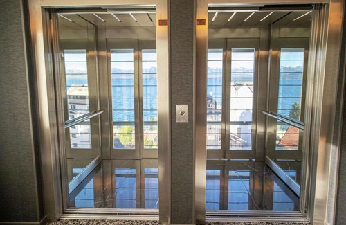 Centro Hotel | Inviting Hampton By Hilton Bariloche - Pet Friendly Getaway