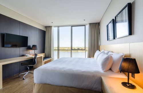 Montevideo Hotel | Discover Hampton by Hilton Montevideo Carrasco: Guest Rated 9/10