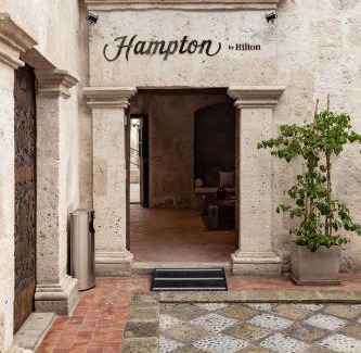 Historical Center Hotel | Discover Hampton by Hilton Arequipa: 4-Star Comfort Awaits