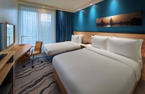 Mitte Hotel | Discover Hampton By Hilton Berlin City Centre Alexanderplatz