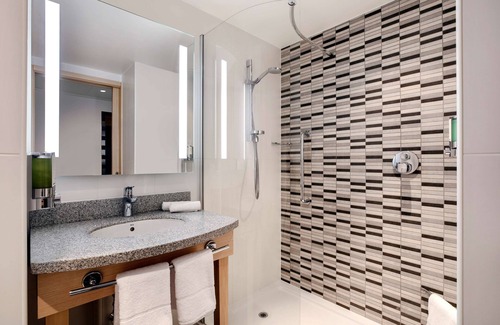 Lulsgate Bottom Hotel | Top-Rated Hampton by Hilton Near Bristol Airport