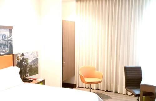 Bucaramanga Hotel | Experience Hampton by Hilton Bucaramanga: Rated 9/10 Stay