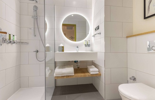 Cerkezkoy Hotel | Relaxing Stay at Hampton By Hilton Cerkezkoy, Rated 9.2/10