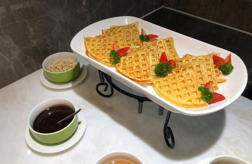 Tianhebei Hotel | Discover Hampton by Hilton Guangzhou with Free Shuttle Service