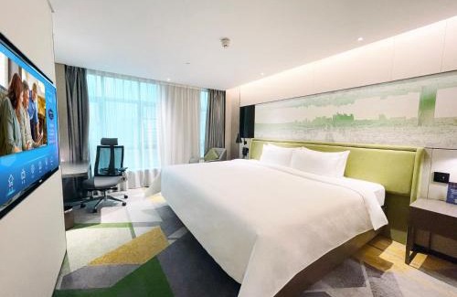 Tianhebei Hotel | Discover Hampton by Hilton Guangzhou with Free Shuttle Service