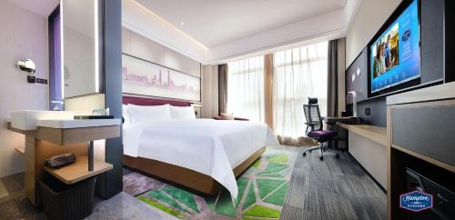 Haizhu Hotel | Hampton by Hilton Guangzhou Dongxiaonan