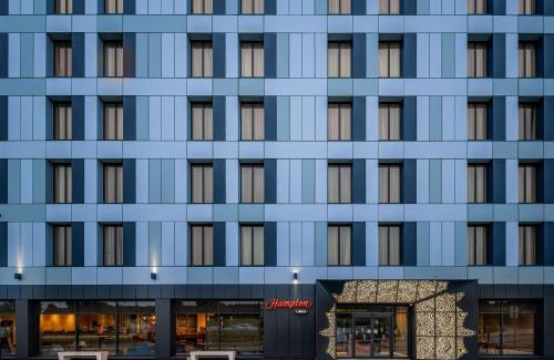 High Wycombe Hotel | Discover Hampton by Hilton High Wycombe: Family-Friendly Stay