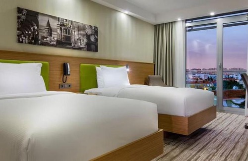 Bakırkoy Hotel | Discover Hampton by Hilton Istanbul Atakoy - Family-Friendly Stay