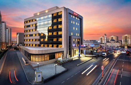 Basaksehir Hotel | Discover Hampton by Hilton Istanbul Kayasehir: Pet Friendly Stay