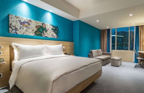 Dulkadiroglu Hotel | Guest Rated: Hampton by Hilton Kahramanmaras with Breakfast