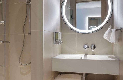 Salmiya Hotel | Discover Hampton By Hilton Kuwait Salmiya with Top Amenities