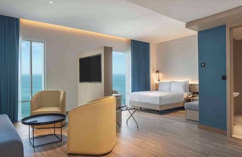 Salmiya Hotel | Discover Hampton By Hilton Kuwait Salmiya with Top Amenities
