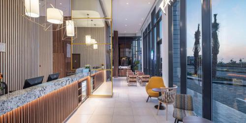 Salmiya Hotel | Family-Friendly Retreat at Hampton By Hilton Kuwait Salmiya
