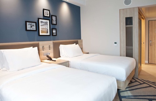 Berg am Laim Hotel | Top-Rated Hampton by Hilton Munich City Center East Hotel