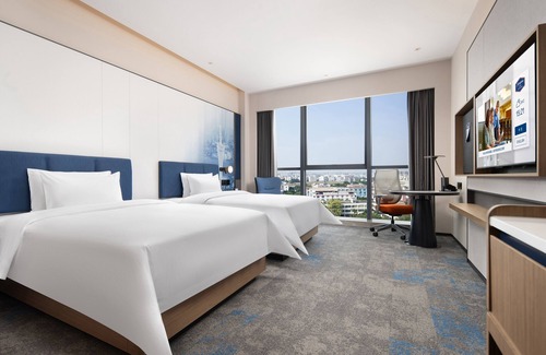 Baiyun Hotel | Top-Rated Hampton by Hilton Near Baiyun Airport