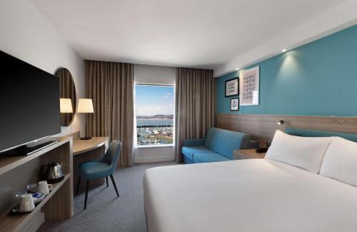 Torquay City Centre Hotel | Pet-Friendly Hampton By Hilton Torquay: Rated 8.9/10