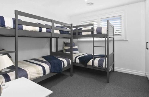Ocean Grove Villa | Hampton Grove: Family-Friendly Stay with Great Amenities