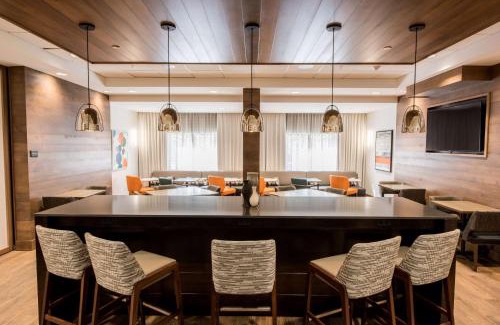 McKownville Hotel | Discover Comfort at Hampton Inn Albany-Western Ave