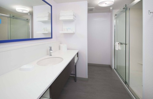 Wheeler Ridge Hotel | Guest Rated 9.4: Hampton Inn Arvin Tejon Ranch Retreat