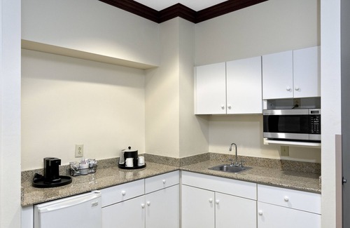 Asheboro Hotel | Comfortable Stay at Hampton Inn Asheboro with Pool & Spa