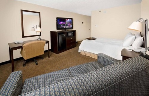 Asheboro Hotel | Comfortable Stay at Hampton Inn Asheboro with Pool & Spa