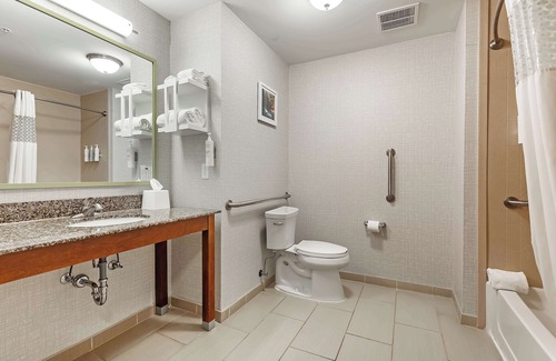 Atmore Hotel | Discover Comfort at Hampton Inn Atmore with Great Amenities