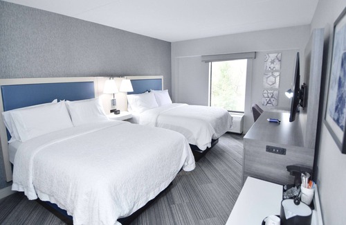 Auburn Hotel | Explore Comfort at Hampton Inn Auburn – Top-Rated Amenities