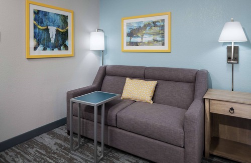 Round Rock Hotel | Inviting Hampton Inn Austin-Round Rock with Pool & Spa
