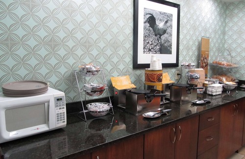 Birch Run Hotel | Comfortable Stay at Hampton Inn Birch Run/Frankenmuth