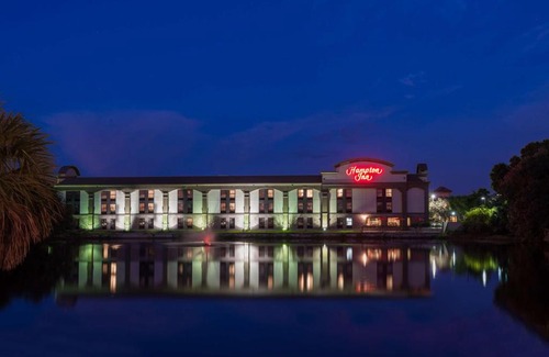 Bonita Springs Hotel | Pet-Friendly Retreat at Hampton Inn Bonita Springs Naples North