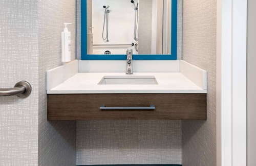 Billerica Hotel | Discover Hampton Inn Boston Bedford Burlington: 9/10 Rated Stay