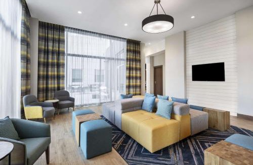 Woburn Hotel | Top-Rated Hampton Inn Boston Woburn with Pool & Pet-Friendly