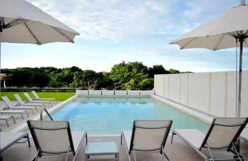 Ciudad del Carmen Hotel | Relax at Hampton Inn by Hilton Ciudad del Carmen with Pool
