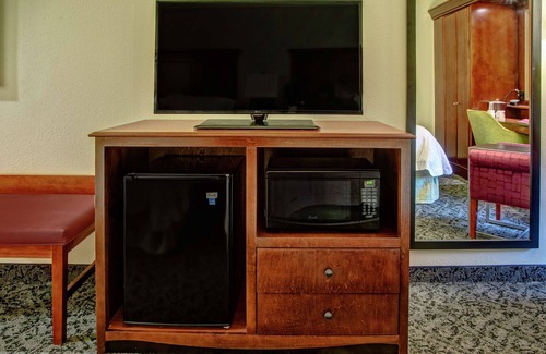 Matthews Hotel | Inviting Stay at Hampton Inn by Hilton Charlotte/Matthews