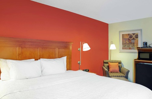 Merrillville Hotel | Inviting Stay at Hampton Inn by Hilton Merrillville